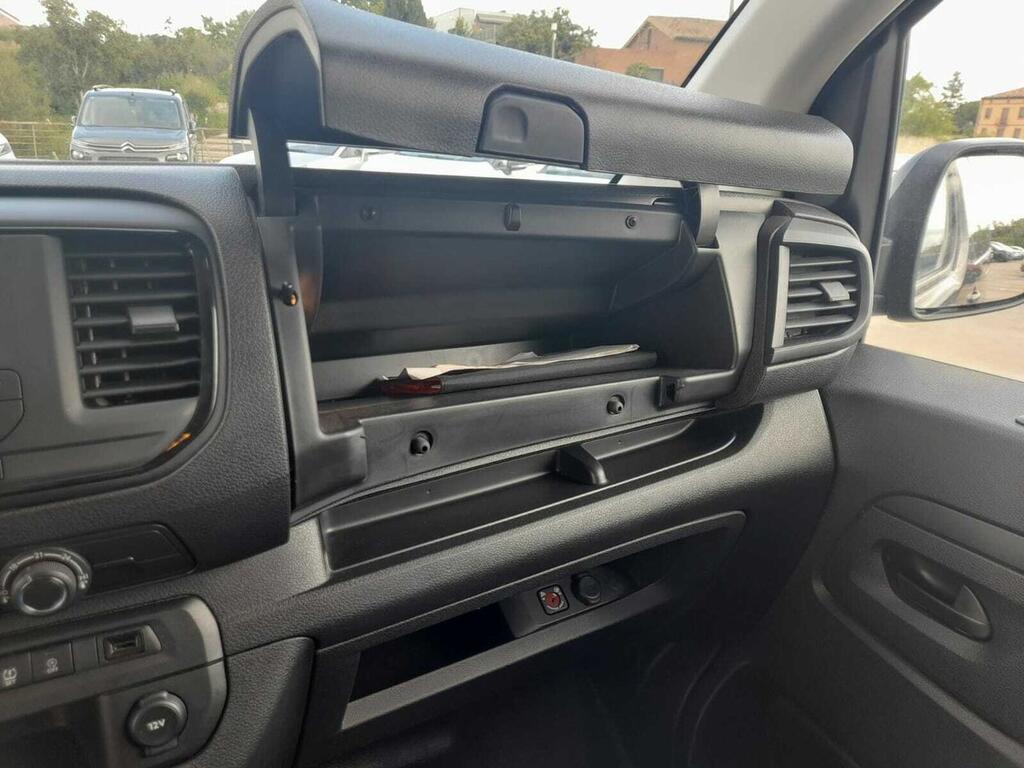 Citroën Jumpy FURGON 1.5 BLUEHDI 120 M 4P 26