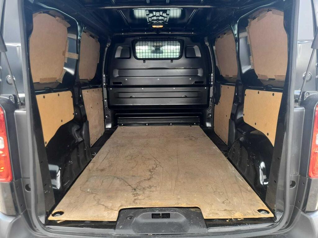 Citroën Jumpy FURGON 1.5 BLUEHDI 120 M 4P 6