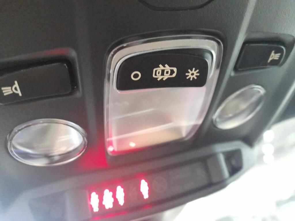 Peugeot 2008 Allure Puretech 100 S&S 6 Vel. MAN 30