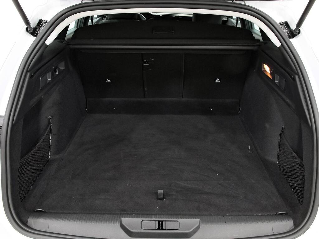Peugeot 308 SW Active Pack BlueHDi 130 S&S EAT8 10