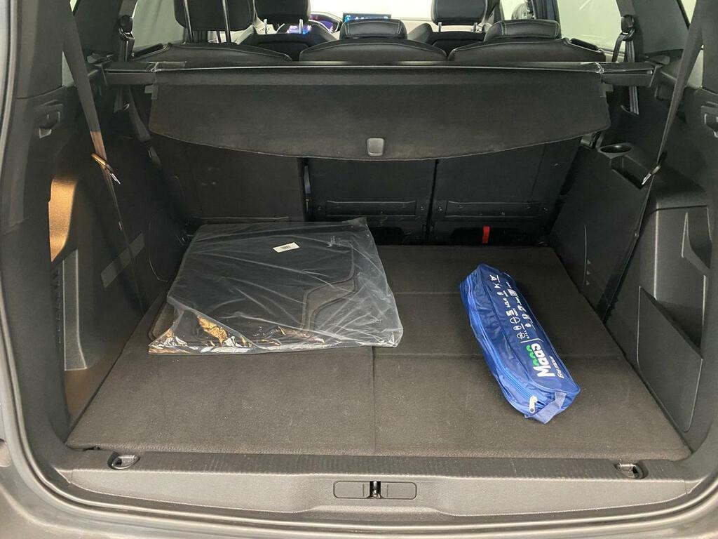 Peugeot 5008 1.2 PureTech 96KW S&S Allure Pack 10