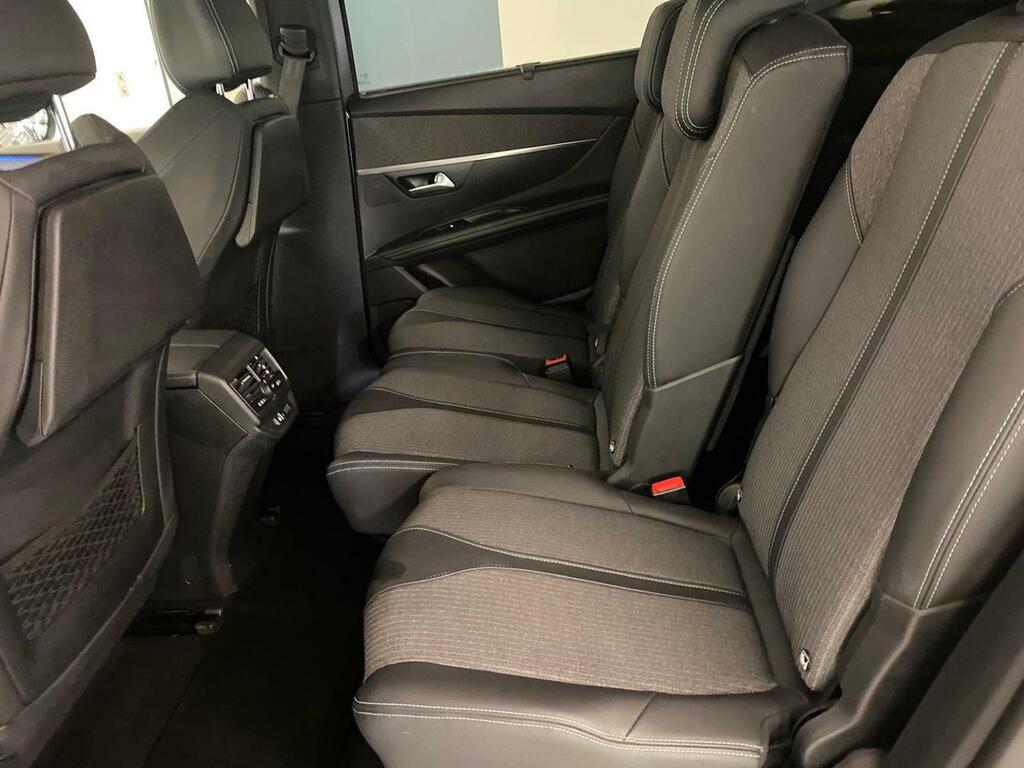 Peugeot 5008 1.2 PureTech 96KW S&S Allure Pack 12