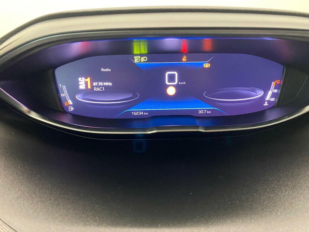 Peugeot 5008 1.2 PureTech 96KW S&S Allure Pack 15