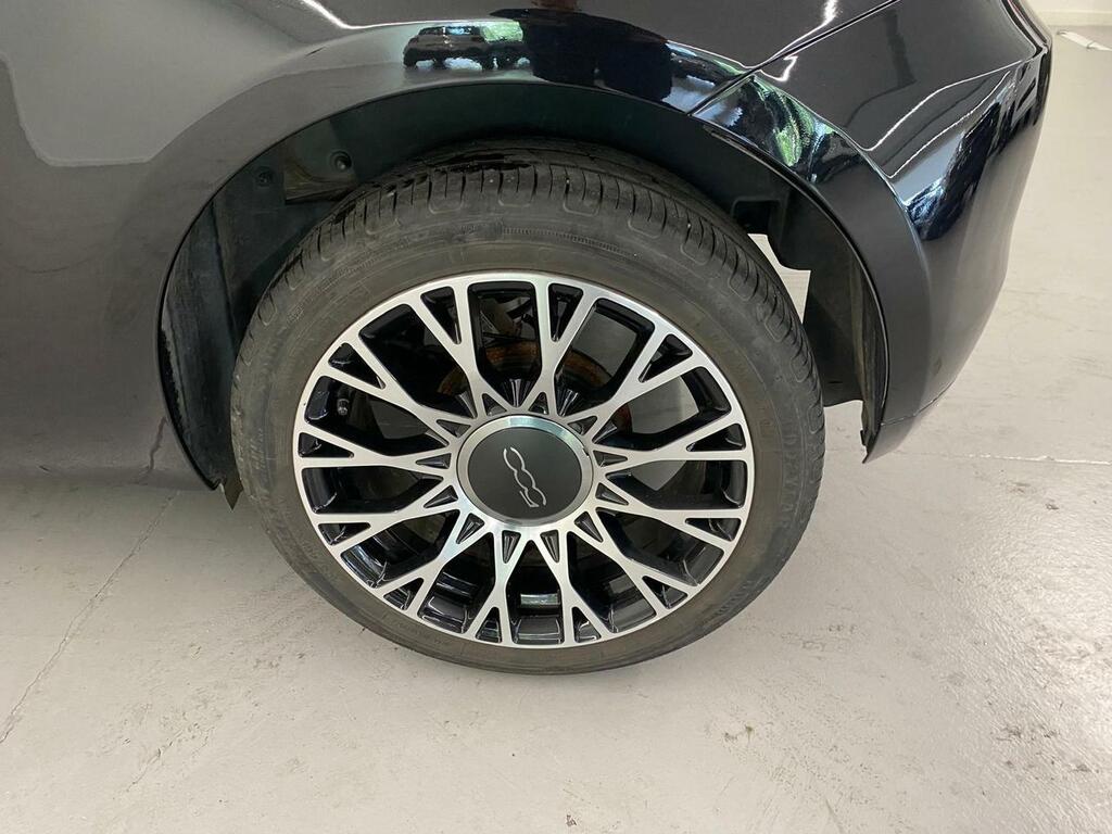 Fiat 500 Monotrim 1.0 Hybrid 51KW (70 CV) 15