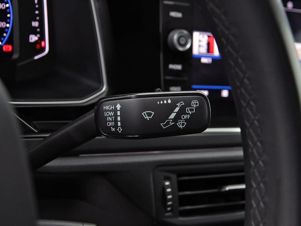 Volkswagen Polo R-Line 1.0 TSI 70kW (95CV) 15
