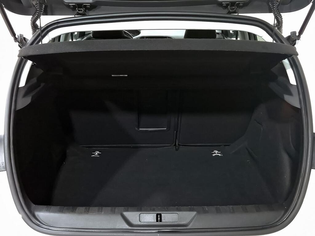 Peugeot 308 5P Allure Pack BlueHDi 130 S&S MAN 7