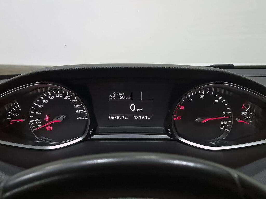 Peugeot 308 5P Allure Pack BlueHDi 130 S&S MAN 14