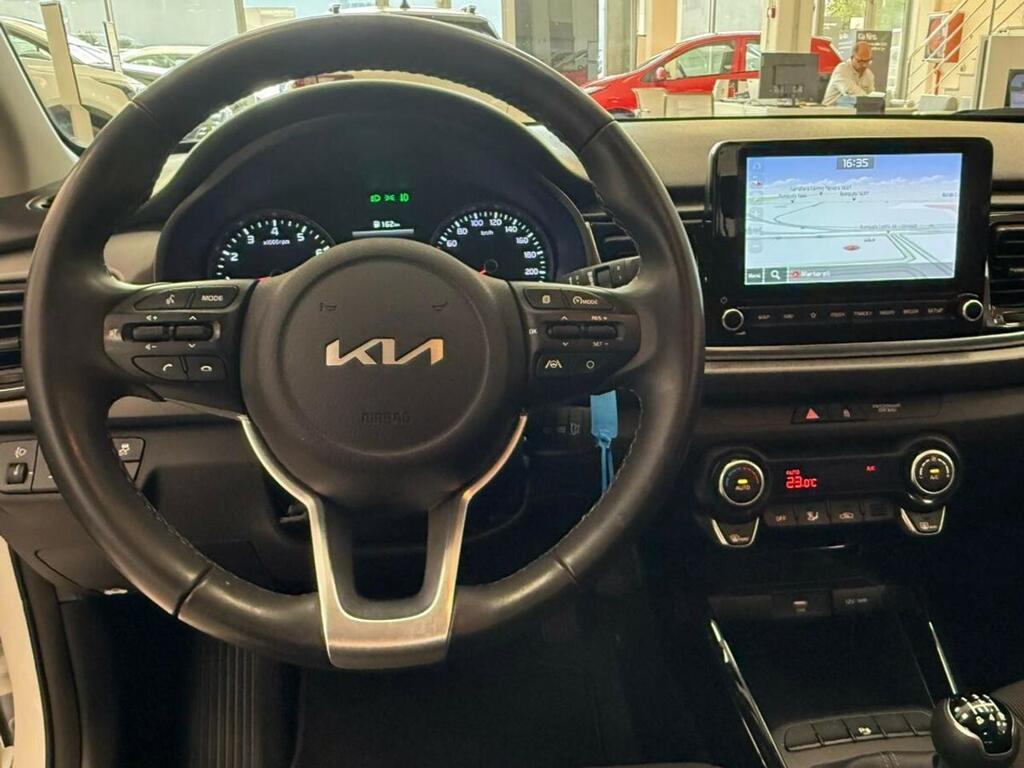 Kia Rio 1.2 DPi 62kW (84CV) Drive 3