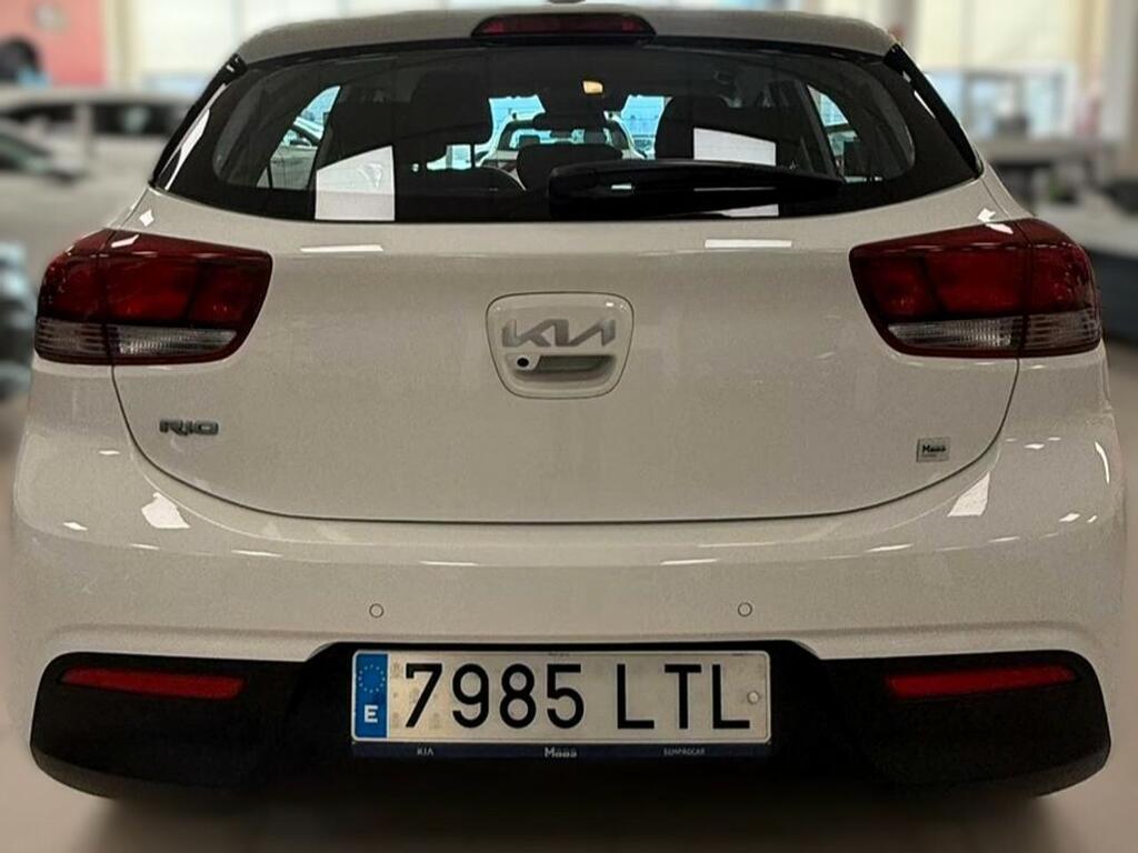 Kia Rio 1.2 DPi 62kW (84CV) Drive 5
