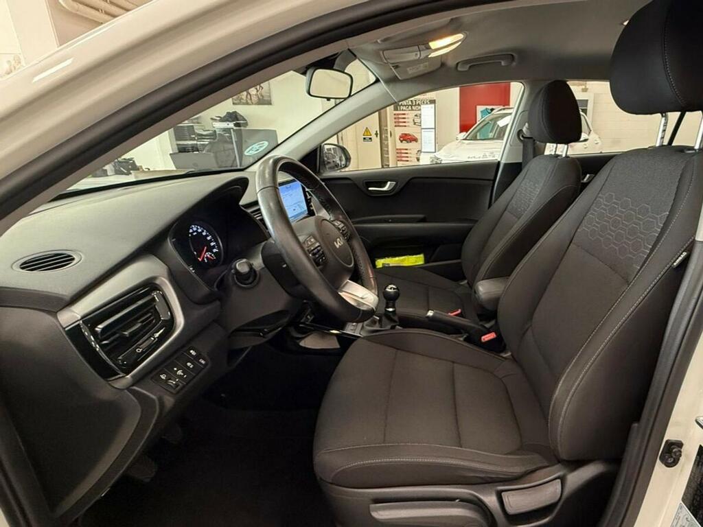 Kia Rio 1.2 DPi 62kW (84CV) Drive 2