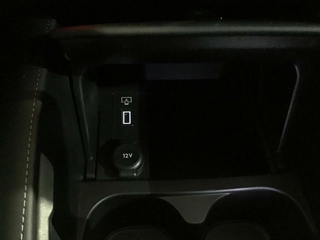 DS Automobiles DS 4 E-TENSE 225 TROCADERO 19