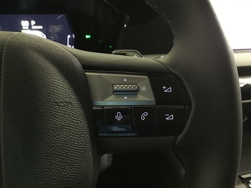 DS Automobiles DS 4 E-TENSE 225 TROCADERO 15