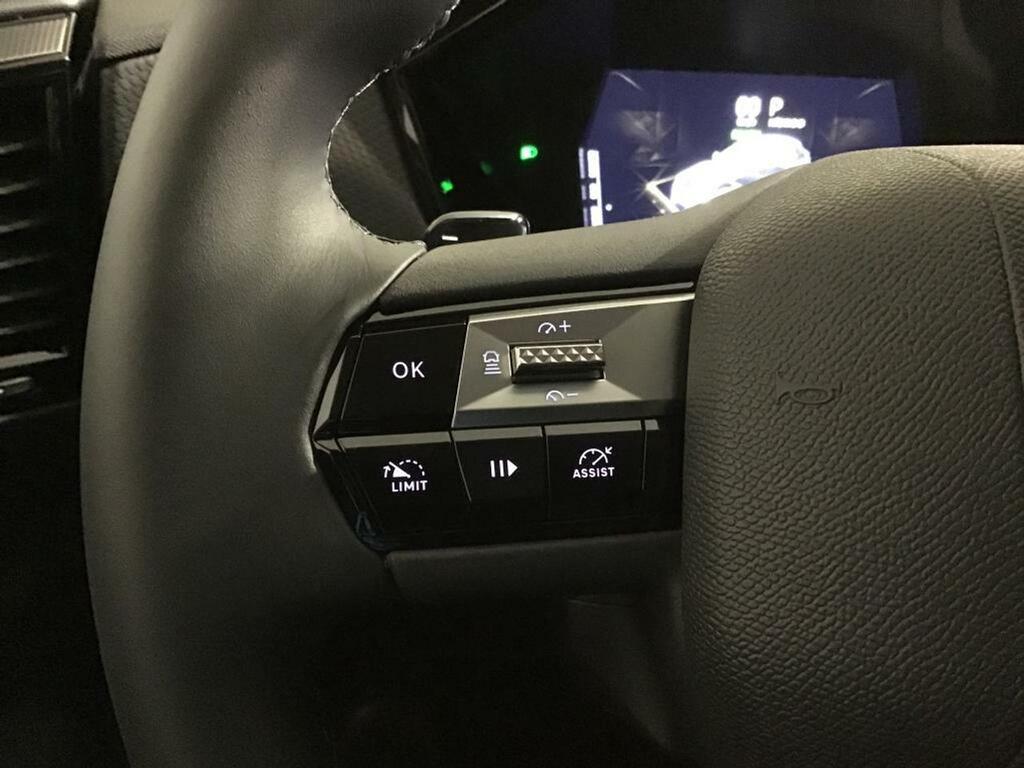 DS Automobiles DS 4 E-TENSE 225 TROCADERO 14