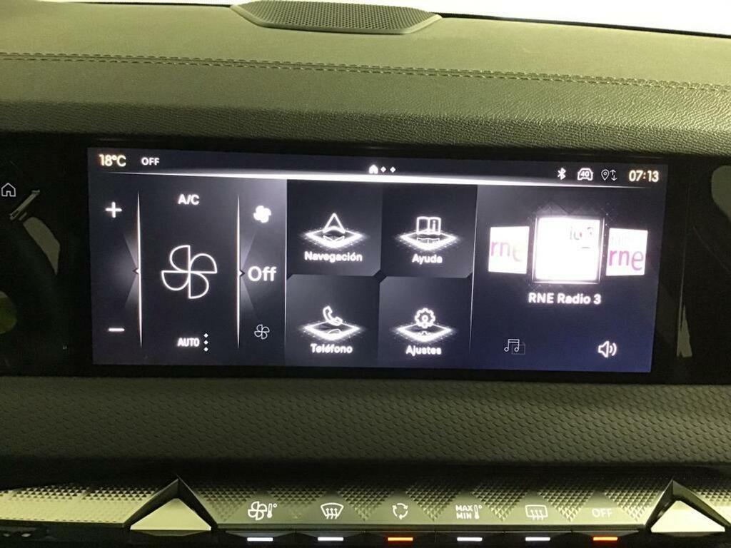 DS Automobiles DS 4 E-TENSE 225 TROCADERO 17