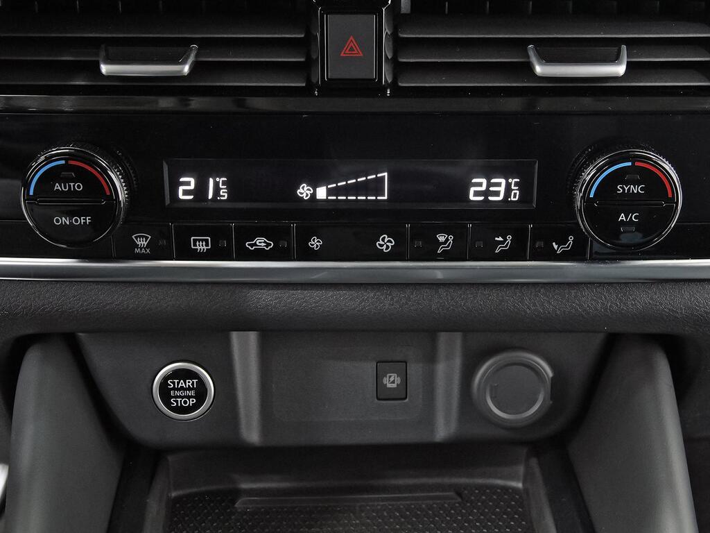Nissan Qashqai DIG-T 116kW Xtronic N-Connecta 26