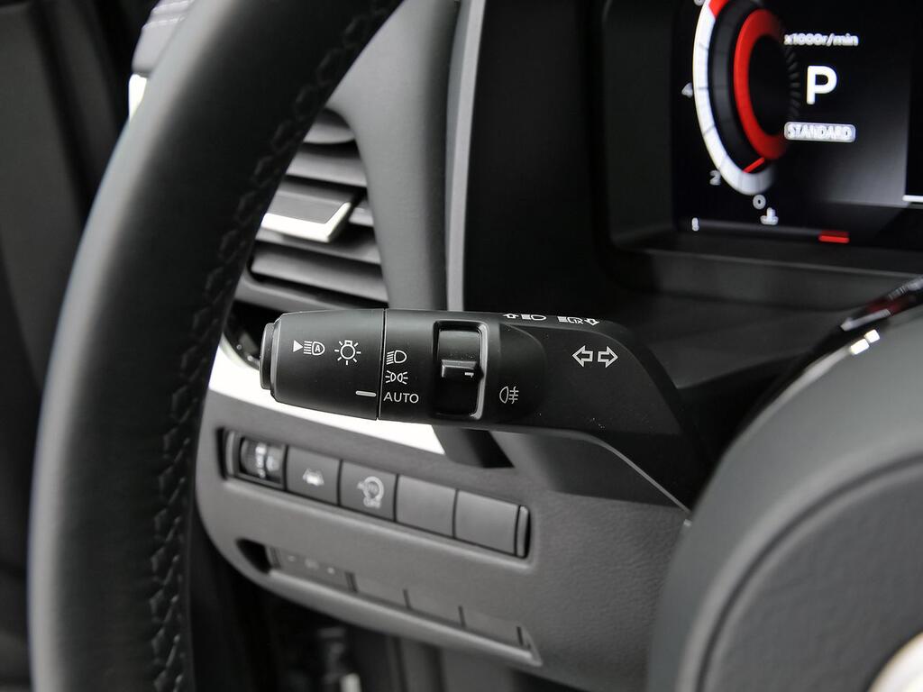 Nissan Qashqai DIG-T 116kW Xtronic N-Connecta 14