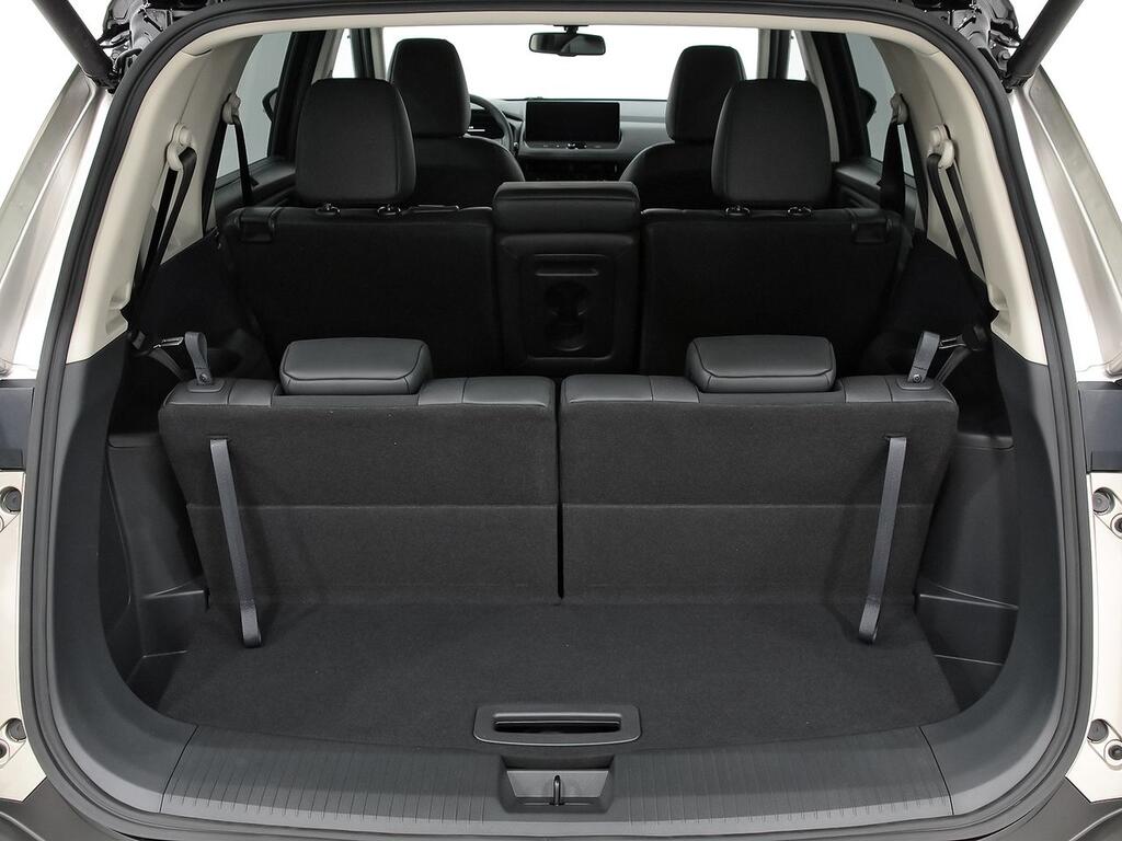 Nissan X-Trail 7pl 1.5 e-4ORCE 158kW 4x4 A/T N-Connecta 42