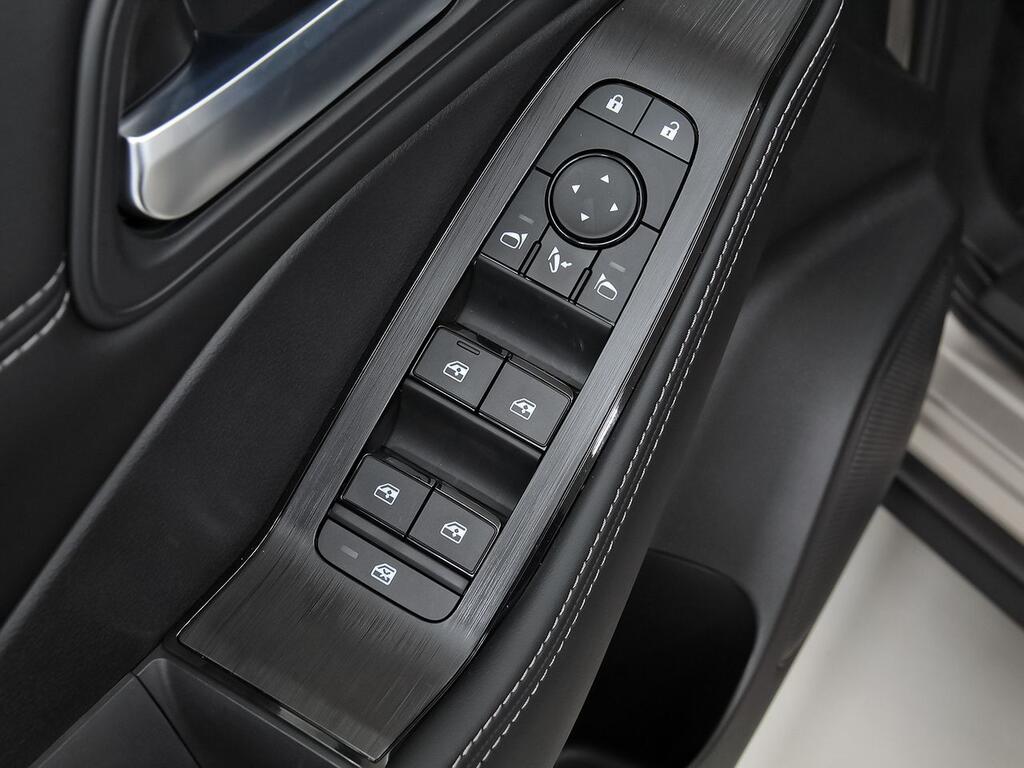 Nissan X-Trail 7pl 1.5 e-4ORCE 158kW 4x4 A/T N-Connecta 13