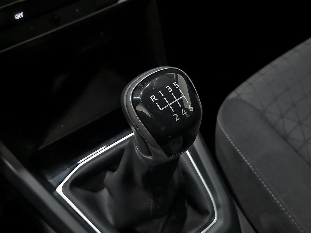 Volkswagen T-Cross Advance 1.0 TSI 81kW (110CV) 30
