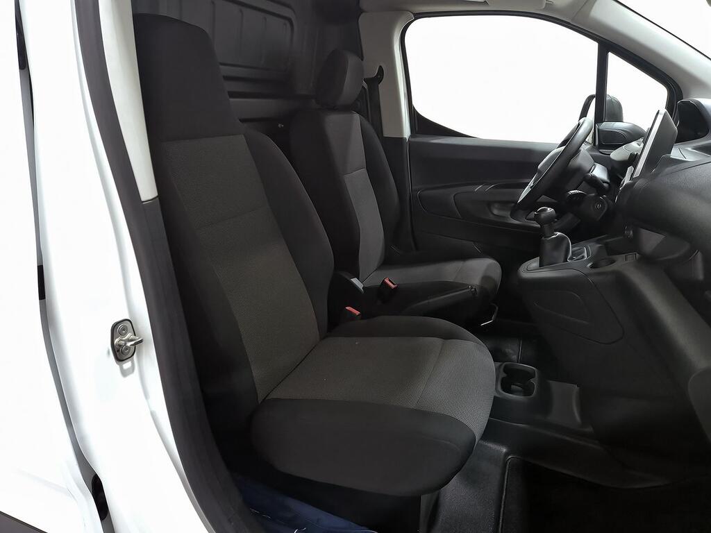 Peugeot Partner FURGON 1.5 BLUEHDI 73 PRO STANDARD 3P 600KG 5