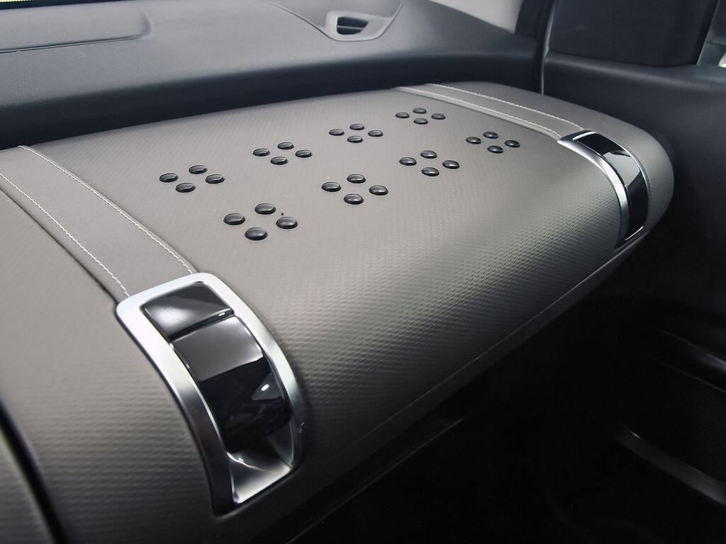 Citroën C4 Cactus PureTech 110 S&S Shine Pack 27