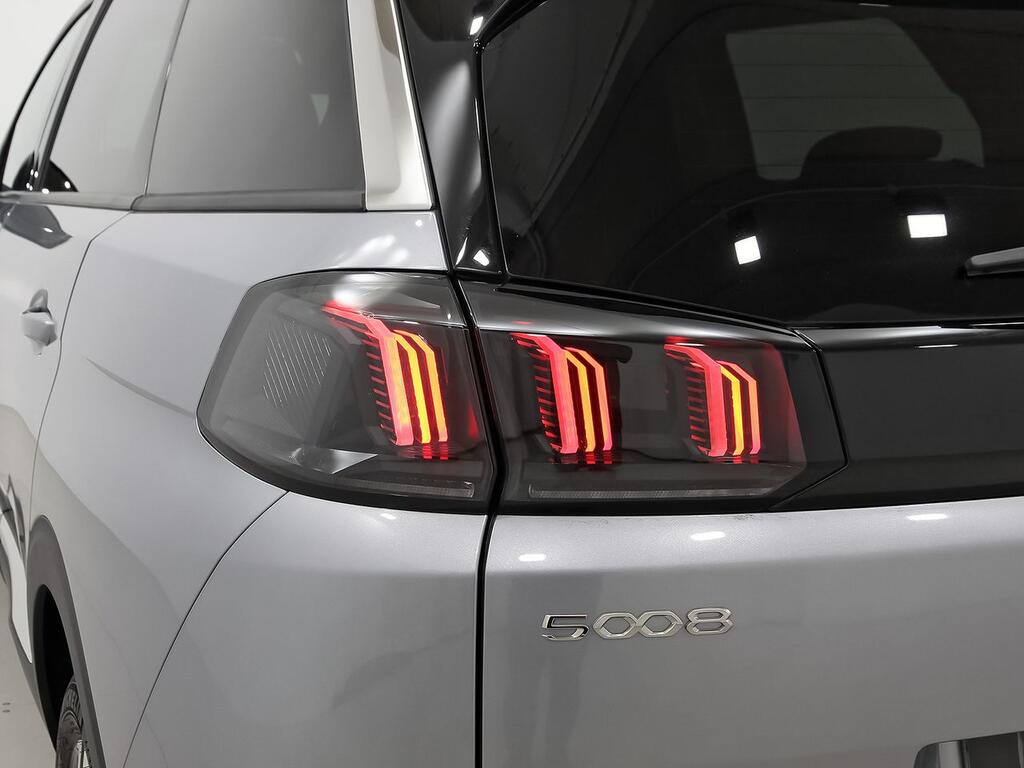 Peugeot 5008 1.2 PureTech 96KW S&S Allure Pack 34