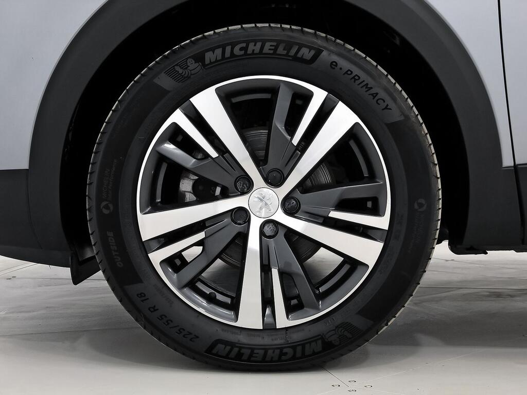 Peugeot 5008 1.2 PureTech 96KW S&S Allure Pack 12