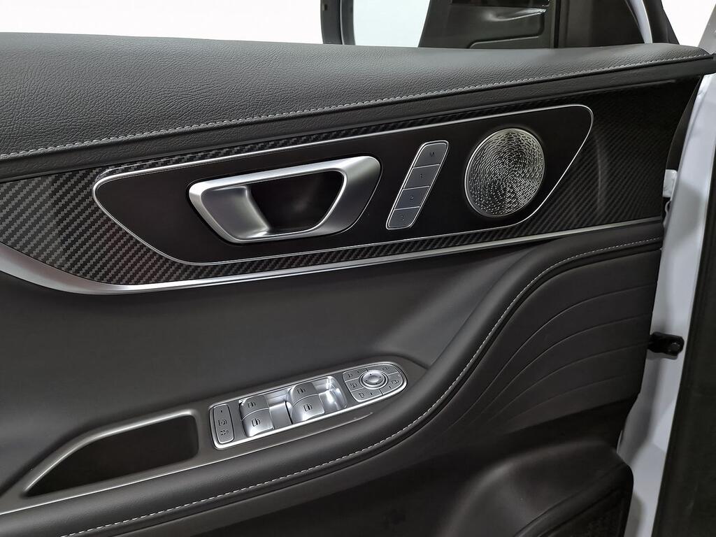 Ebro S700 1.5 TGDI PHEV Luxury E-CVT 15