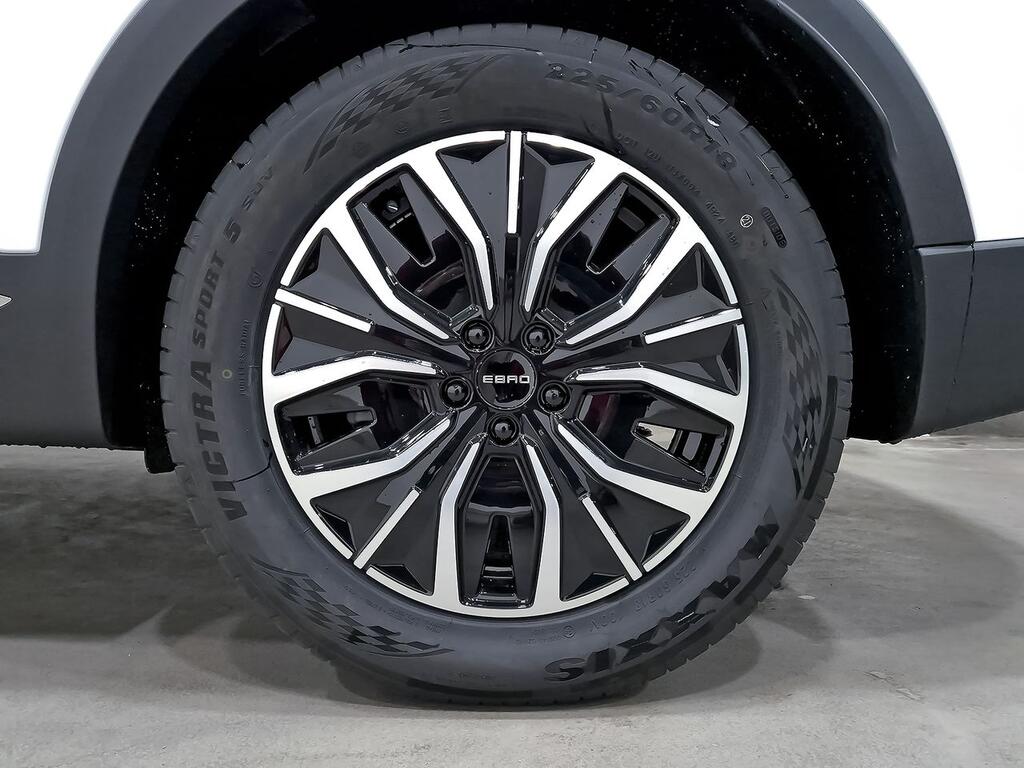 Ebro S700 1.5 TGDI PHEV Luxury E-CVT 10