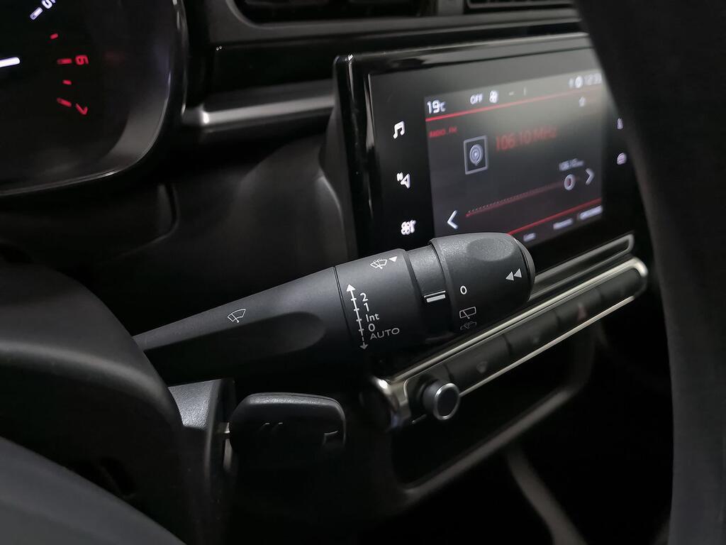 Citroën C3 PureTech 60KW (83CV) Plus 17