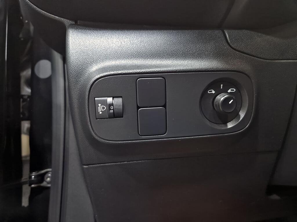 Citroën C3 PureTech 60KW (83CV) Plus 13
