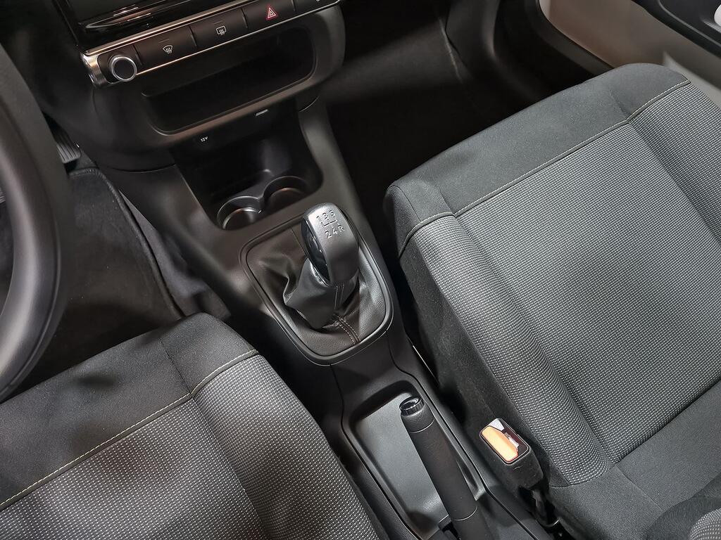 Citroën C3 PureTech 60KW (83CV) Plus 28