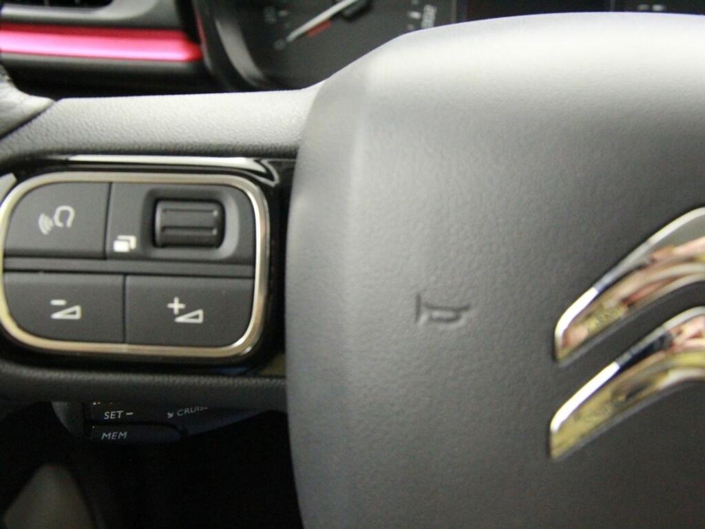 Citroën C3 PureTech 60KW (82CV) ELLE 17
