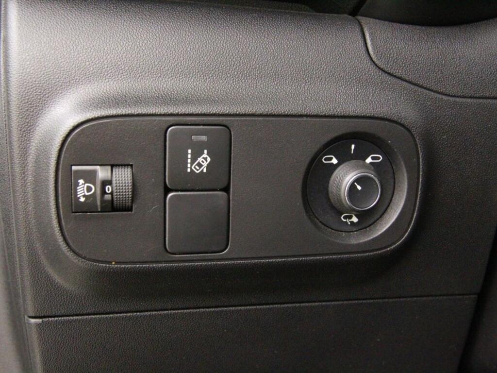 Citroën C3 PureTech 60KW (82CV) ELLE 14