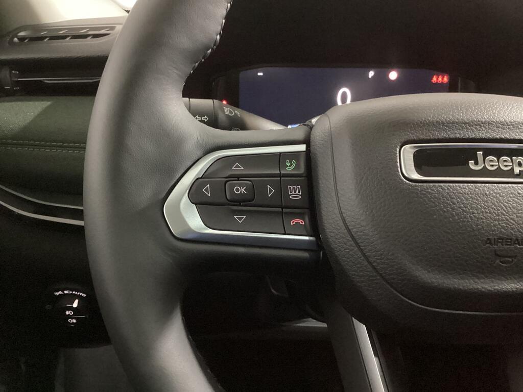 Jeep Compass eHybrid 1.5 MHEV 130HP North Star DCT 16