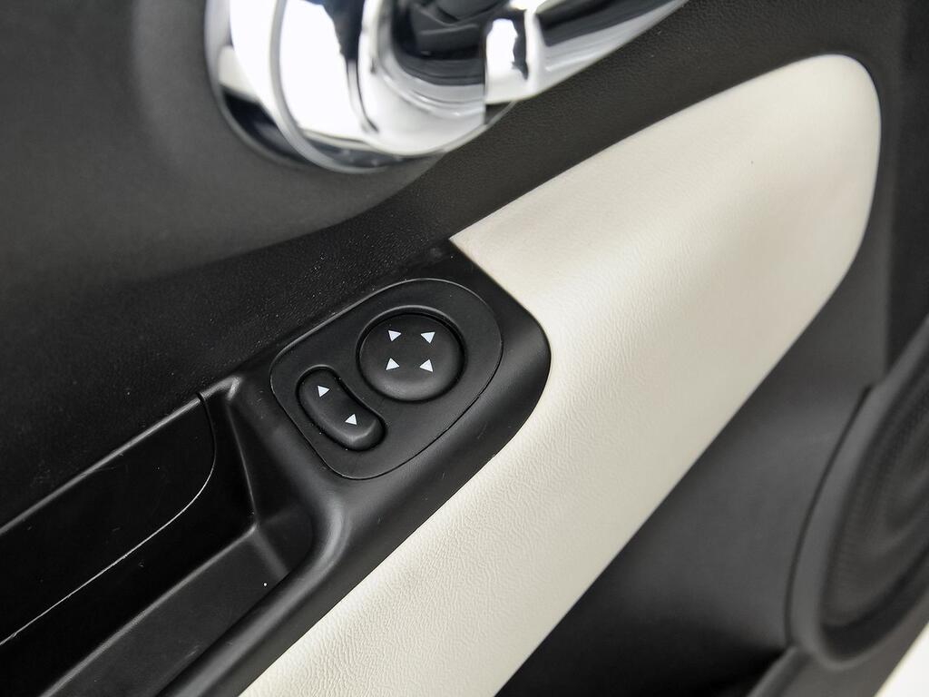 Fiat 500 Dolcevita 1.0 Hybrid 51KW (70 CV) 11