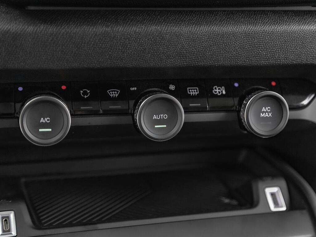 Citroën C4 PureTech 130 S&S 6v Feel Pack 18