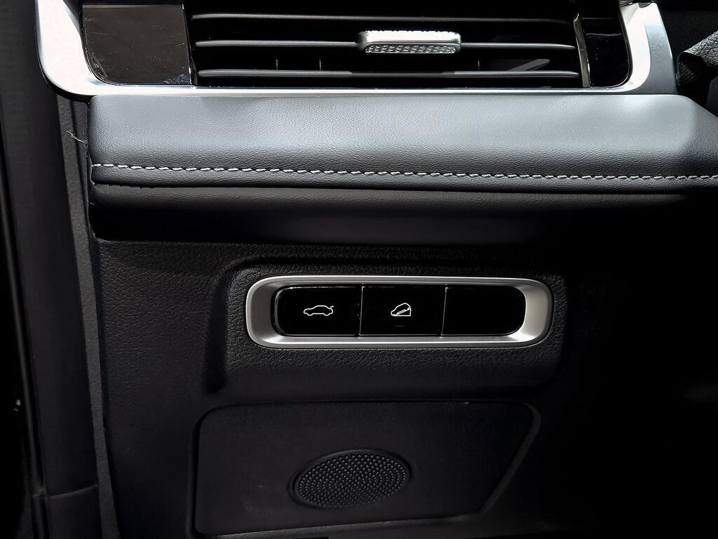 Ebro S700 1.6 TGDI Luxury 7 DCT 13