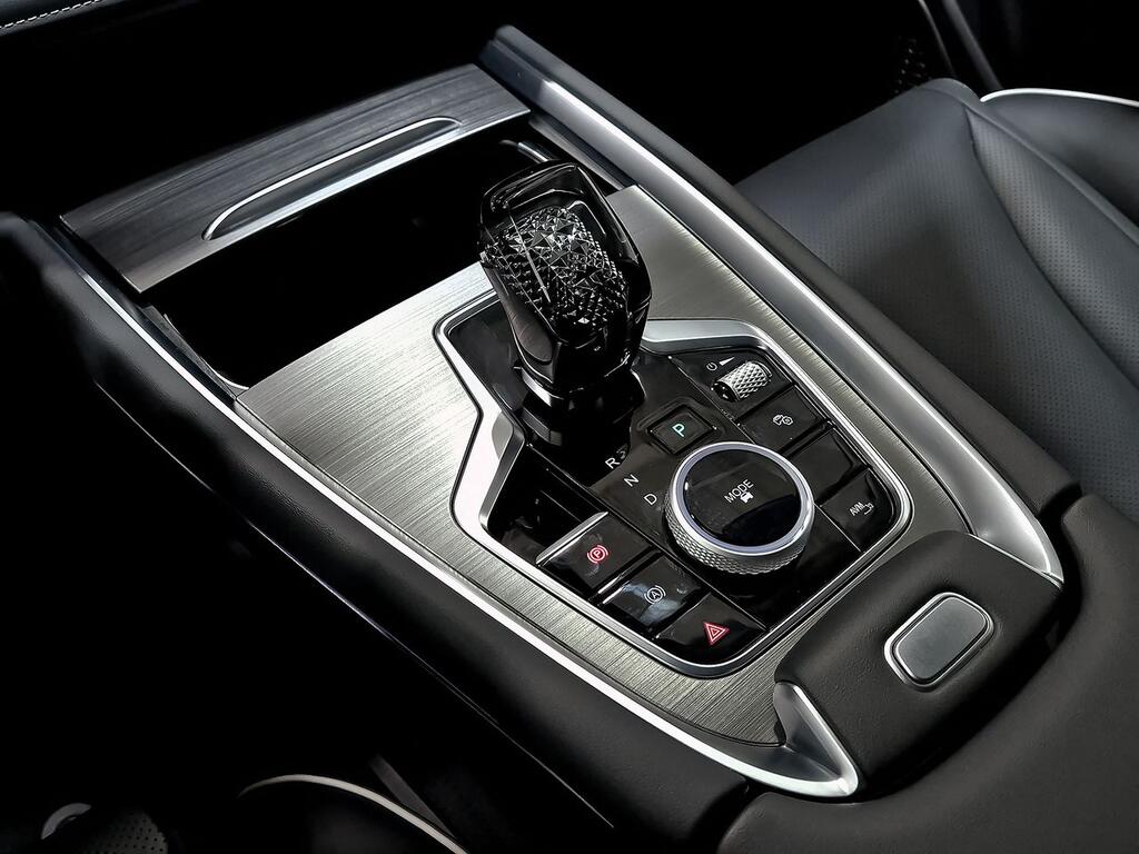 Ebro S700 1.6 TGDI Luxury 7 DCT 19