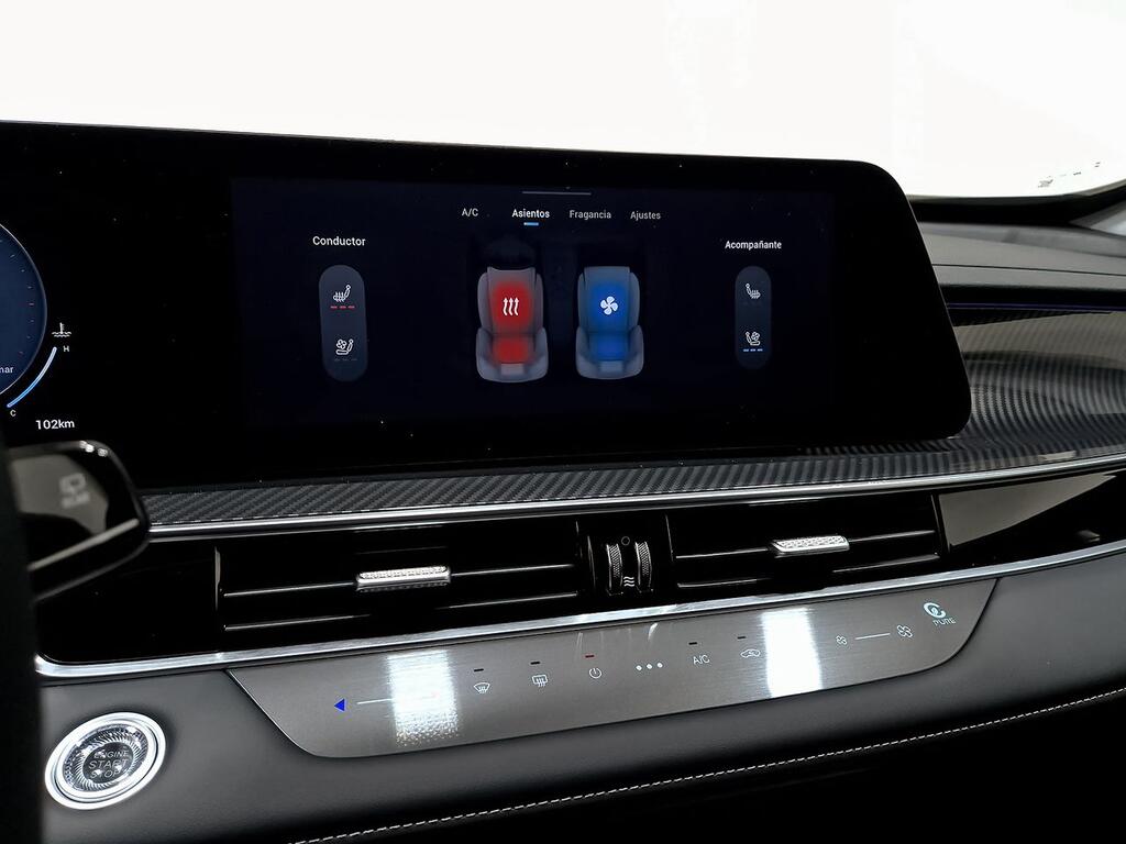 Ebro S700 1.6 TGDI Luxury 7 DCT 21