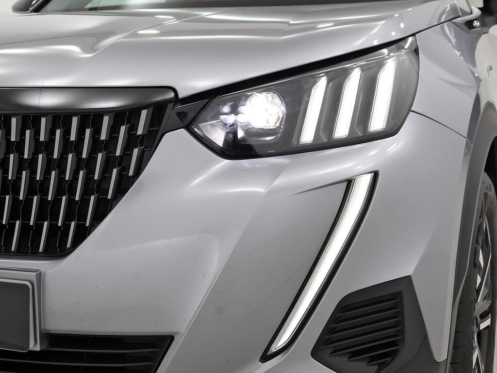 Peugeot 2008 GT Puretech 130 S&S EAT8 33