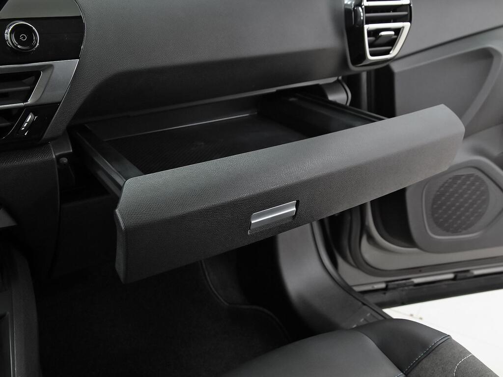Citroën C4 PureTech 130 S&S 6v Feel Pack 31