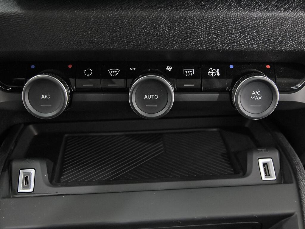 Citroën C4 PureTech 130 S&S 6v Feel Pack 28