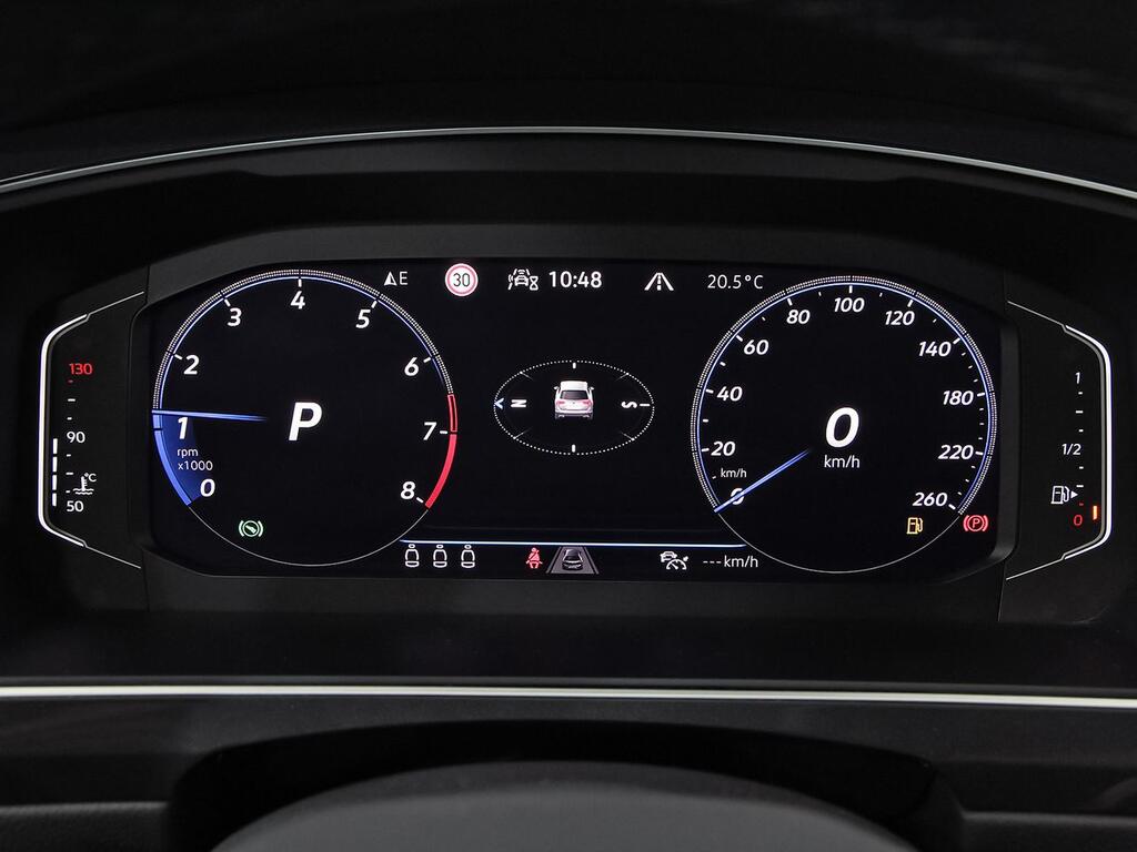 Volkswagen Tiguan R-Line 1.5 TSI 110kW (150CV) DSG 14
