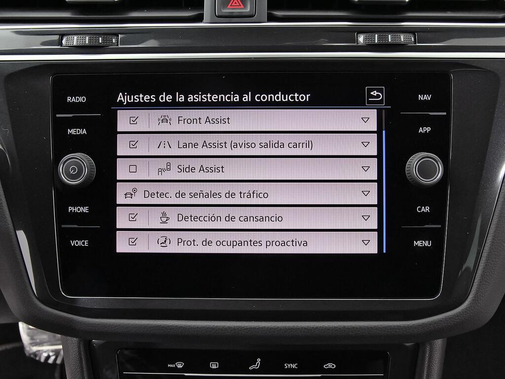 Volkswagen Tiguan R-Line 1.5 TSI 110kW (150CV) DSG 26