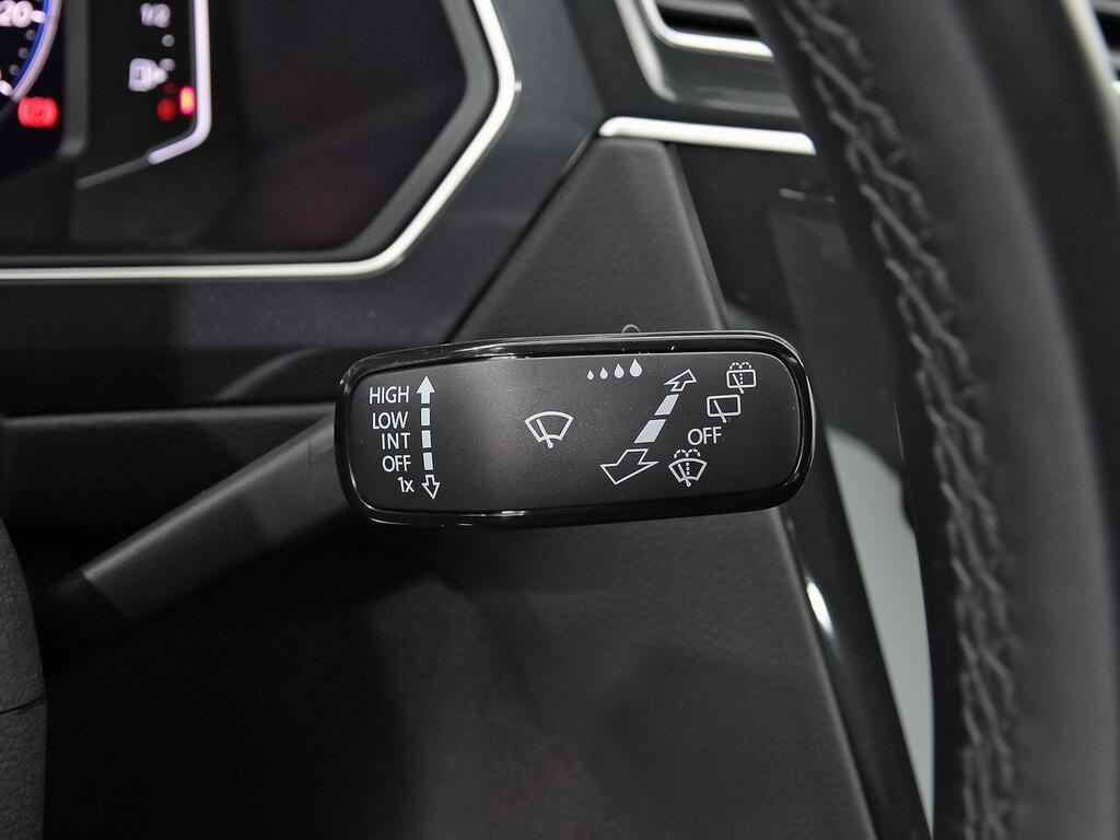 Volkswagen Tiguan R-Line 1.5 TSI 110kW (150CV) DSG 16