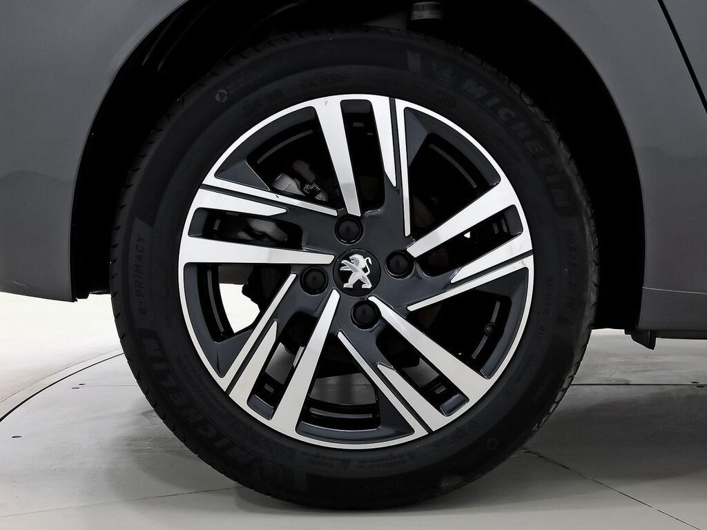 Peugeot 208 PureTech 73kW (100CV) Allure 11