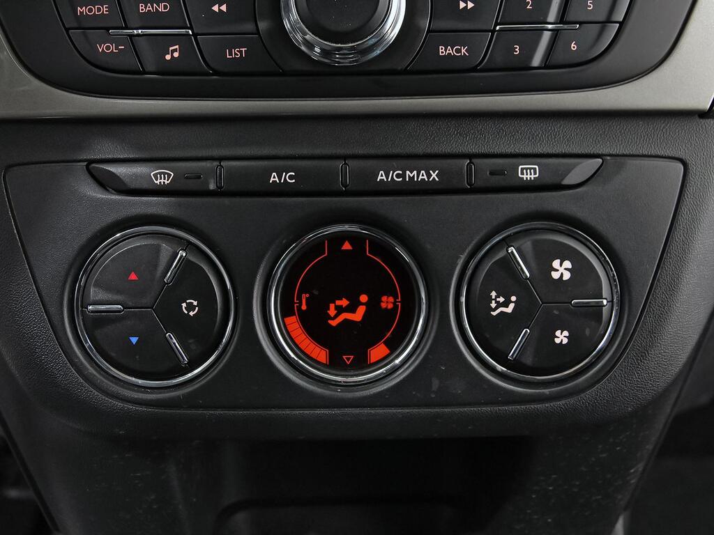 Citroën C-Elysée PureTech 82cv Exclusive 21
