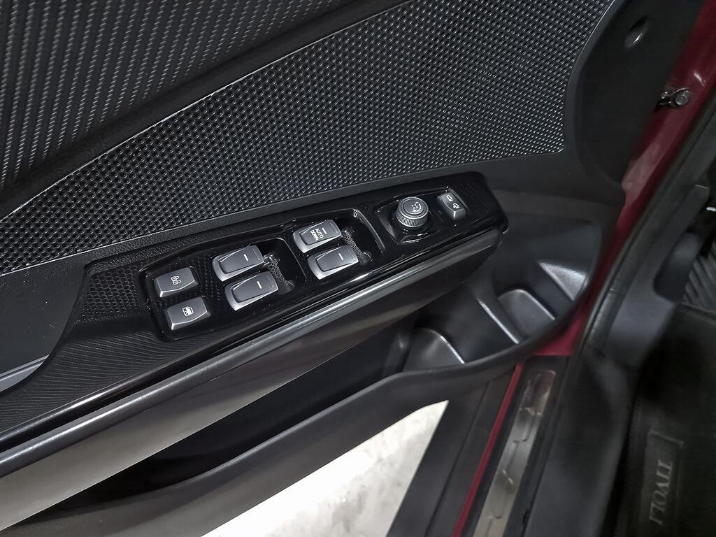 SsangYong Tivoli G15T Limited 12