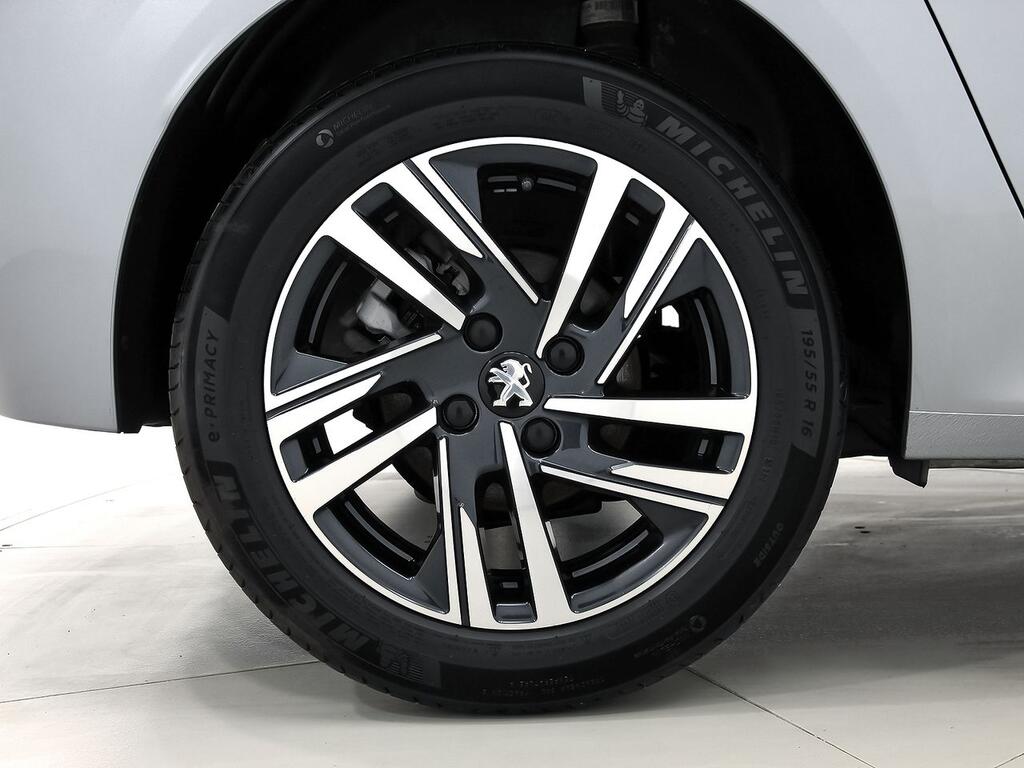 Peugeot 208 PureTech 73kW (100CV) Allure 11